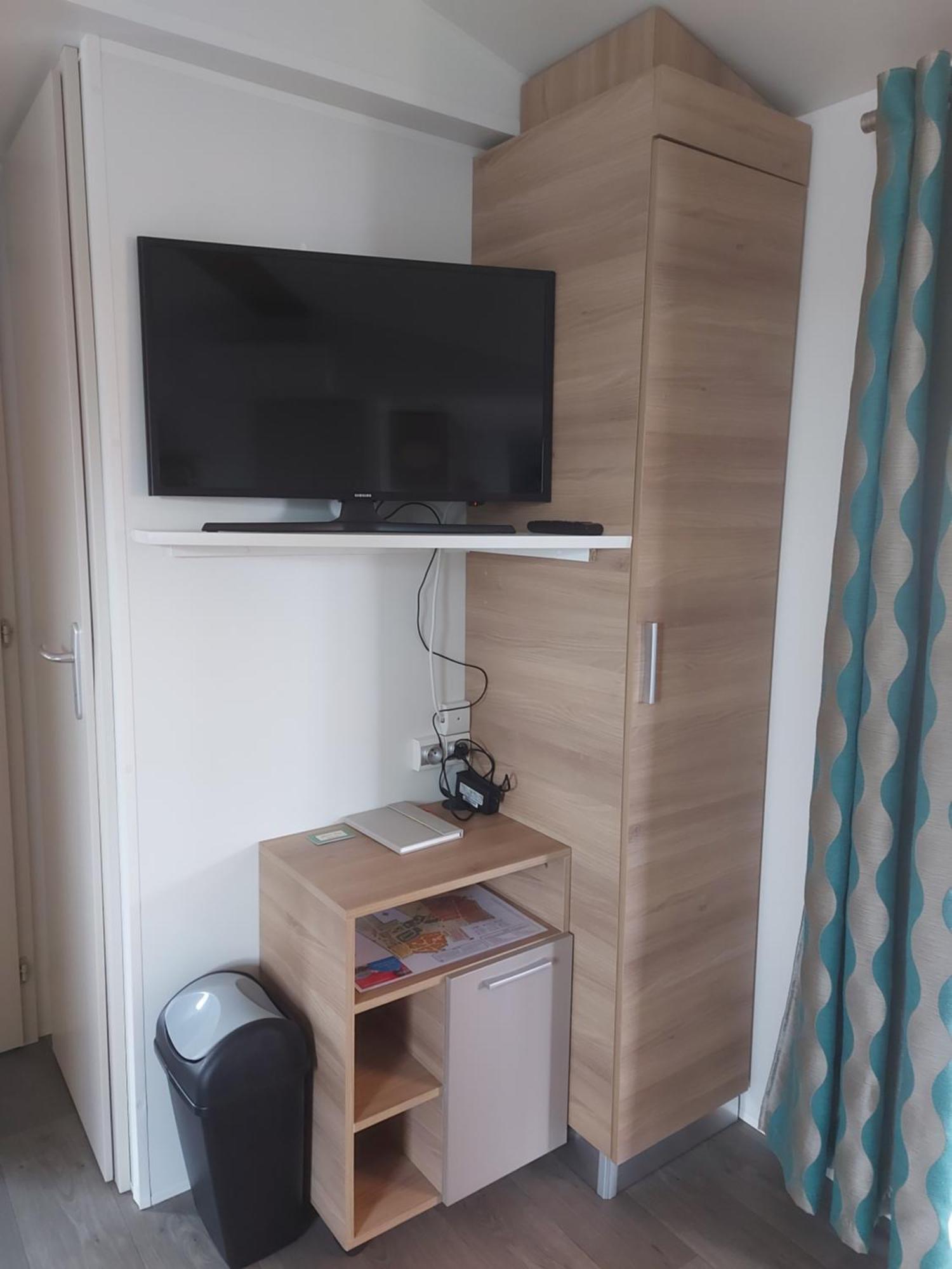 Mobilhome La Carabasse **** Vias Luaran gambar